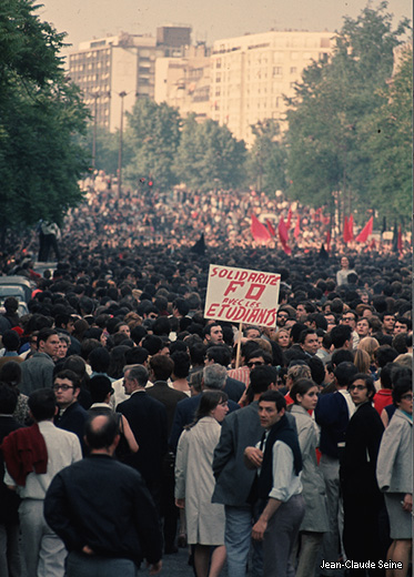 Mai 68 - Paris - photo couleur